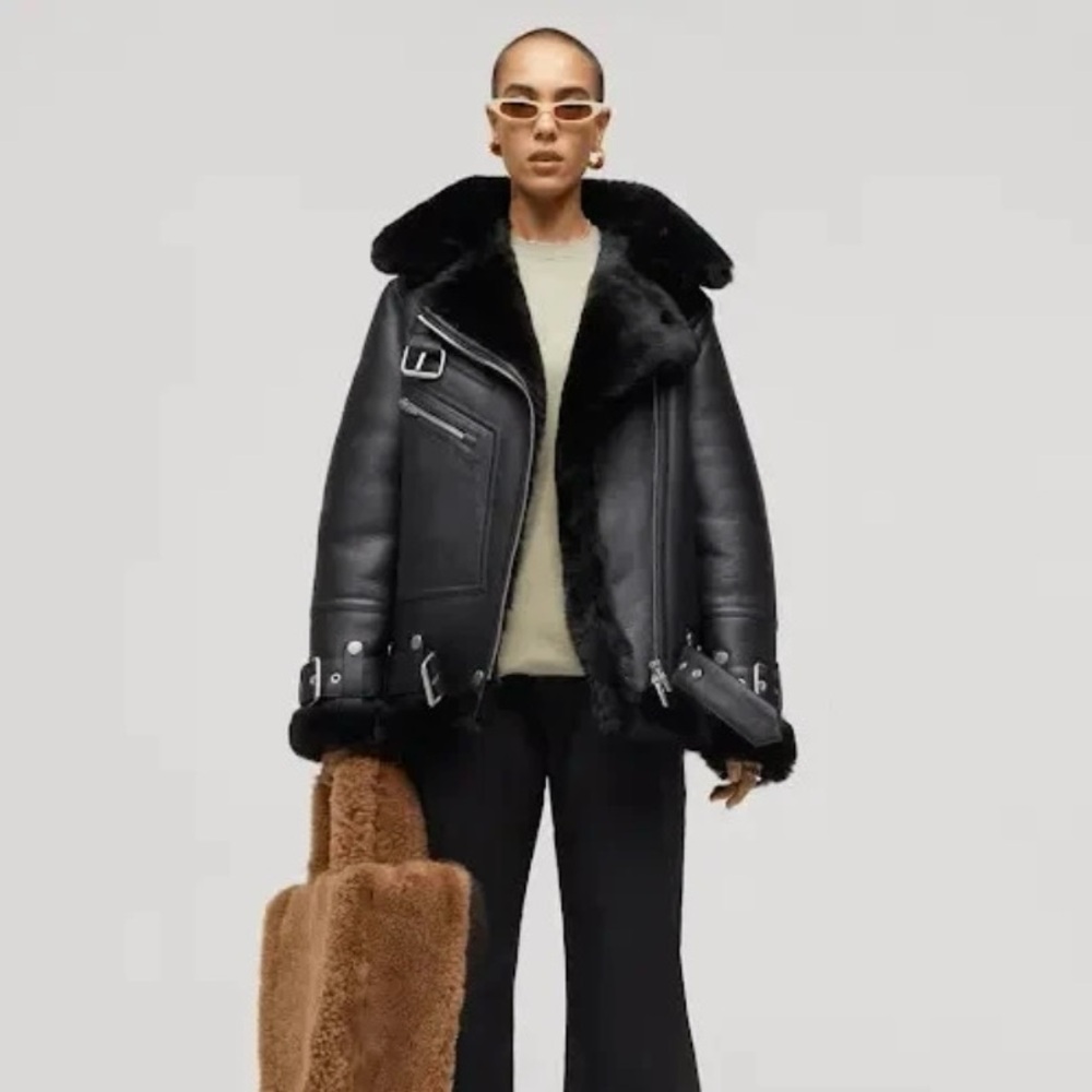 The Arrivals Moya V Leather Shearling in Space Black Size XXS